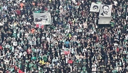 Bursaspor-Amedspor maçında açılan pankartlar nedeniyle 4 şahsa gözaltı kararı