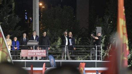 Özgür Özel: CHP’nin Çabası Türkiye’nin Çabasıdır